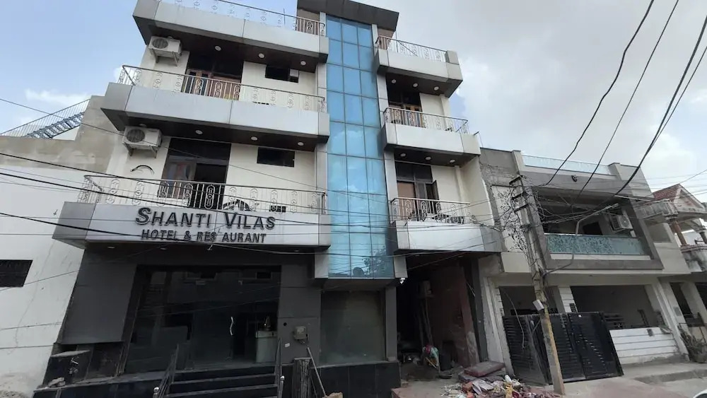 Shanti Vilas Hotel