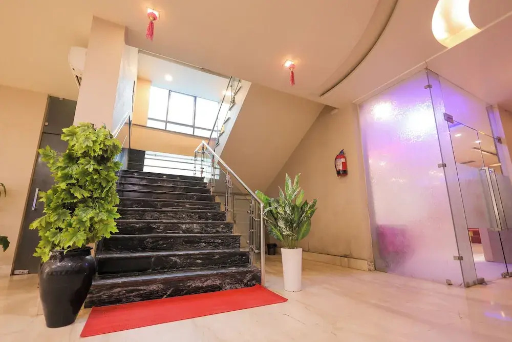 Hotel Krishnam Vrindavan