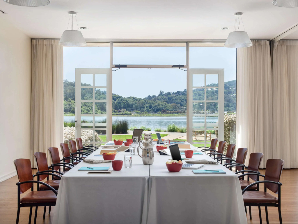 Acqua Hotel