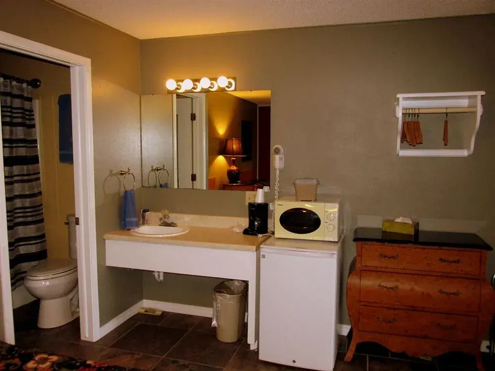 Brydan Suites