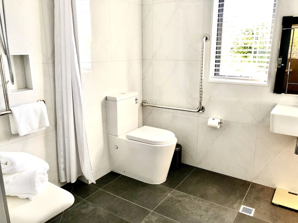 Whitewood Suites Inner City Luxury Apartments