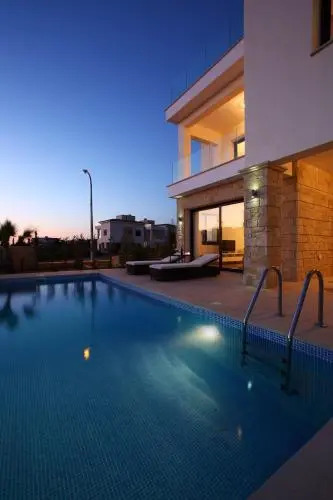 Diamond Villas