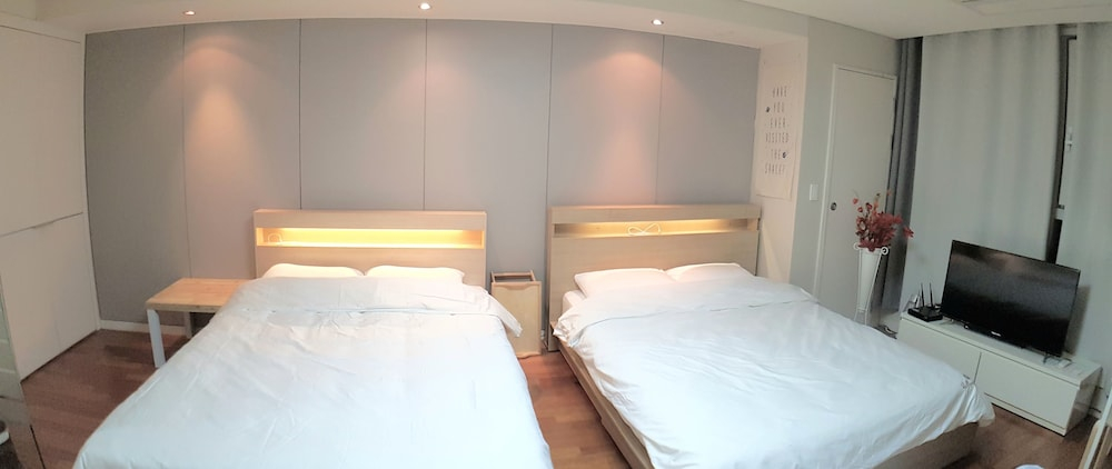 Circle House - Jongno