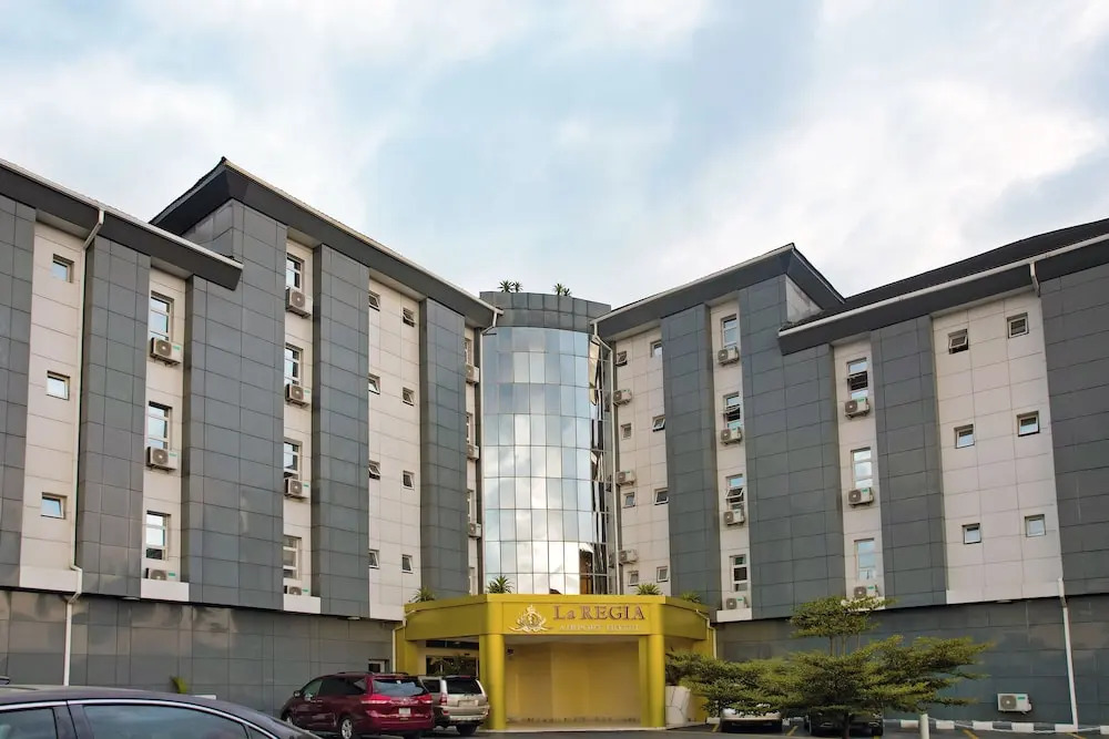 La Regia Airport Hotel