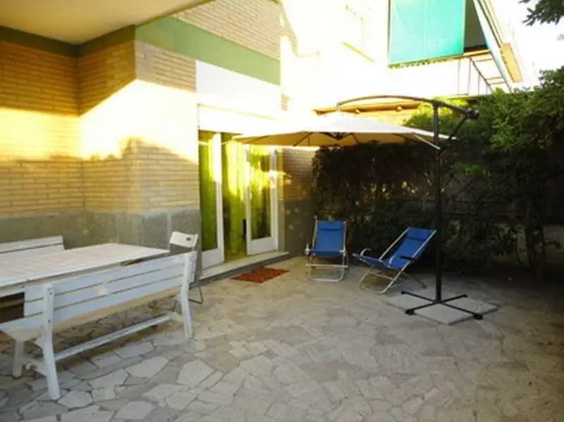 Sahara Apt Torvajanica Rome Beach
