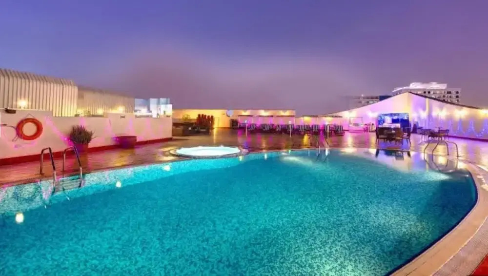 Gorgeous 1- Bed Apartment Near Mall of Emirates