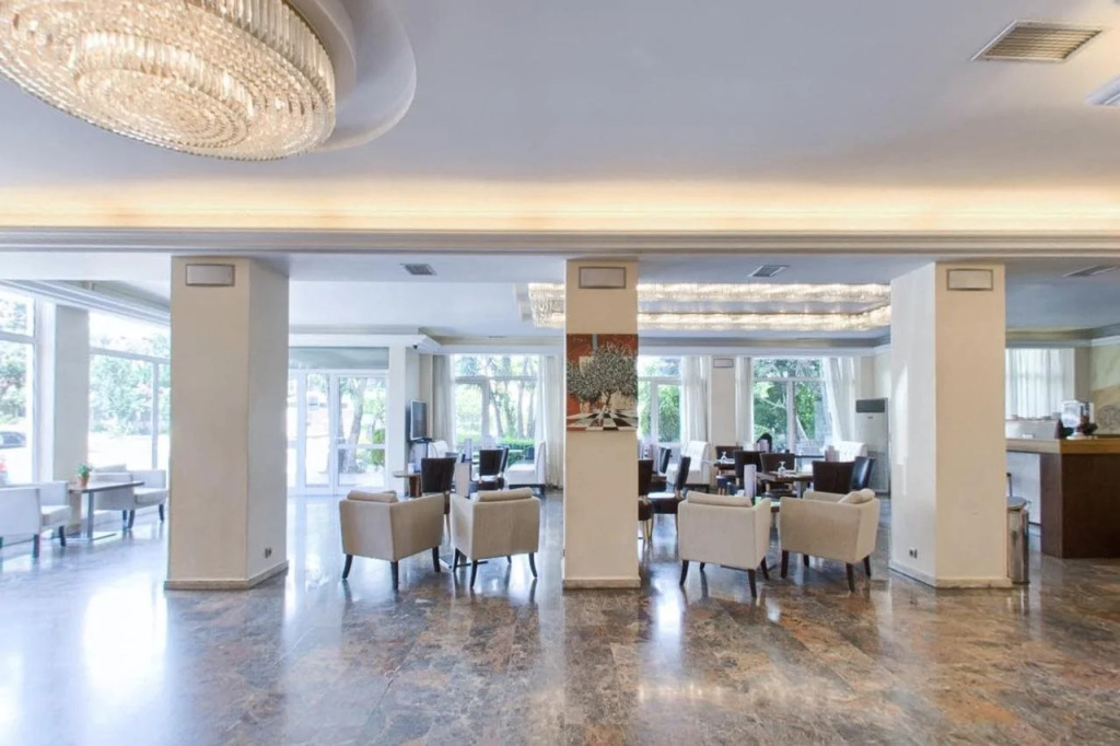 Hotel London