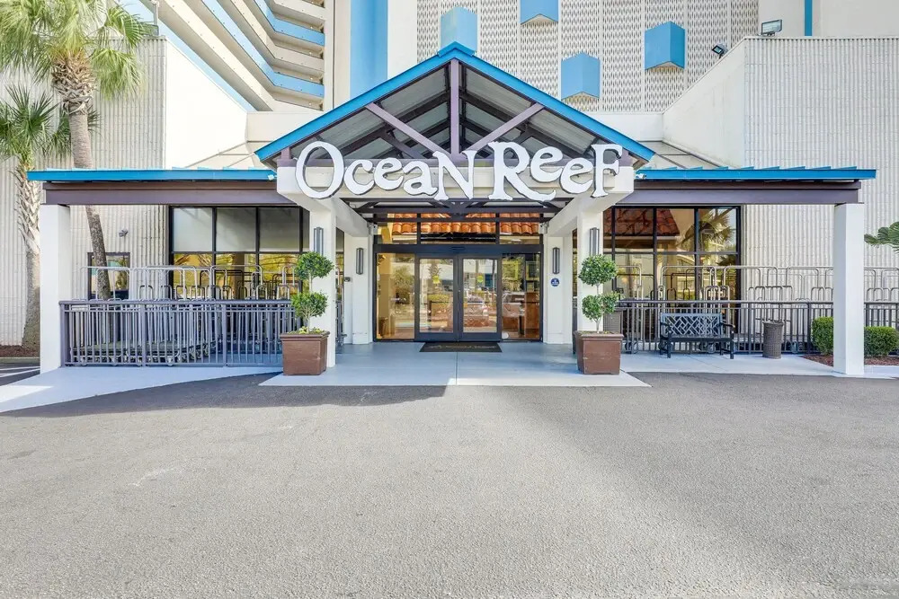 Condo w/ Balcony + Pool Access in Myrtle Beach!
