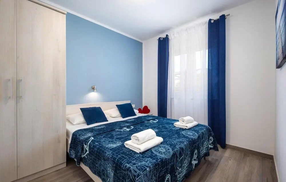 Awesome Home in Kapovci With 3 Bedrooms, Wifi and Outdoor Swimming Pool