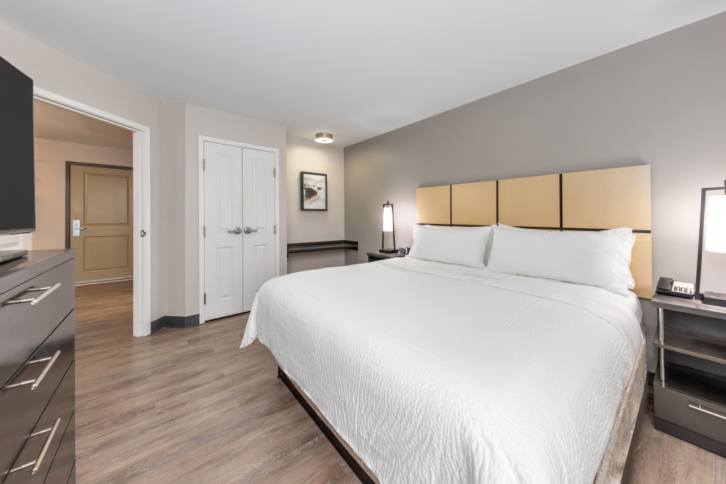 Candlewood Suites Midland by IHG