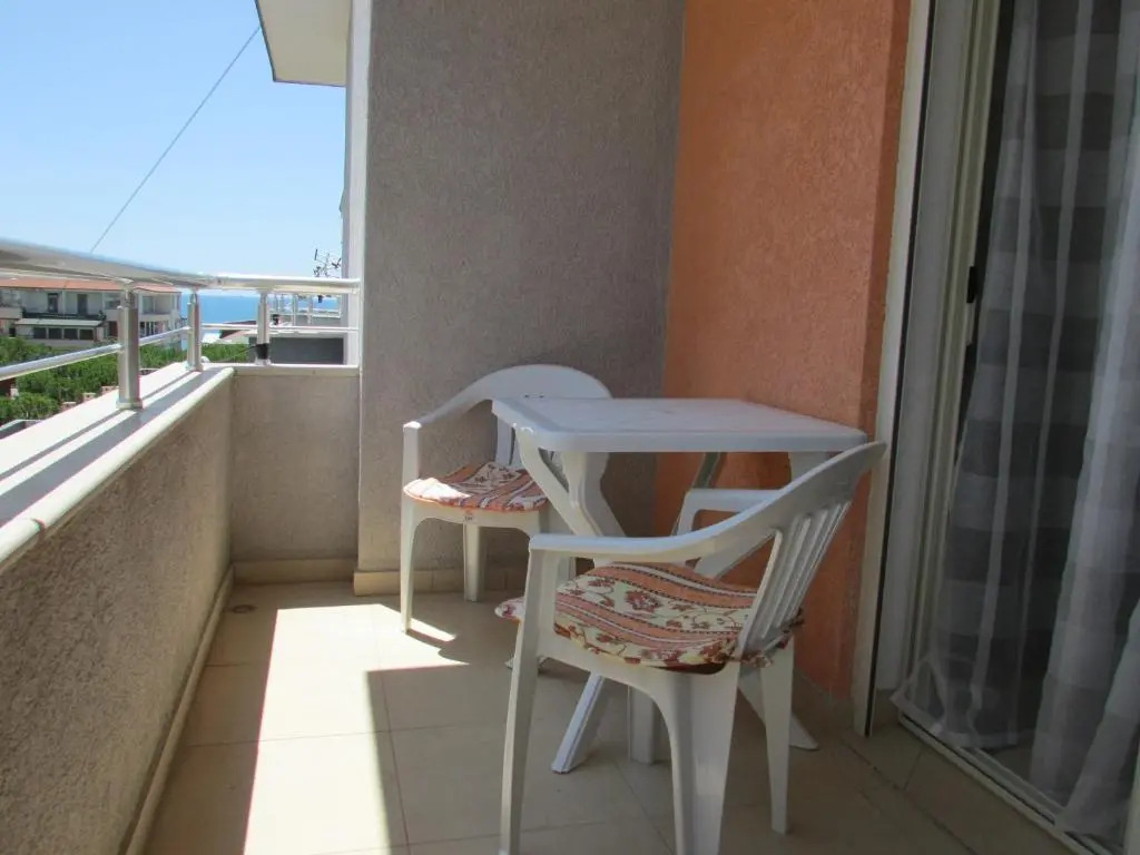 Aati Apartment