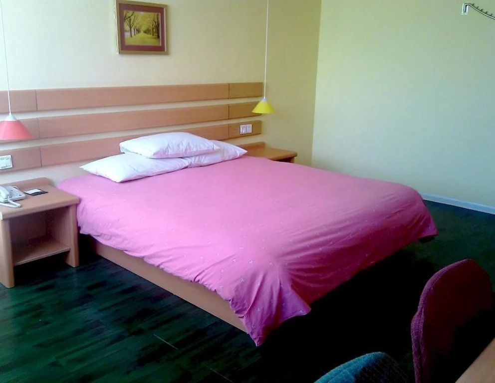 Home Inn Wuxi Meicun Village
