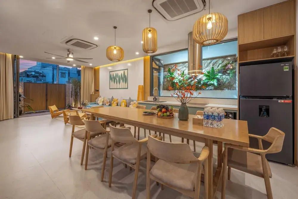 Amazing Newly Built Beach Pool Villas Danang