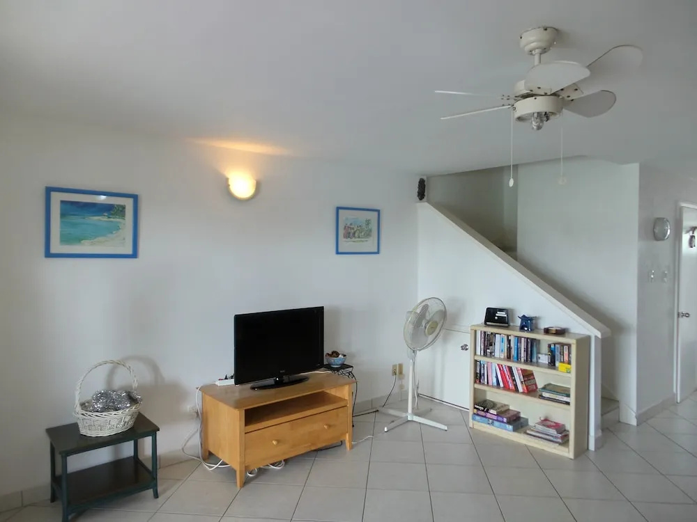 Villa 244C Jolly Harbour