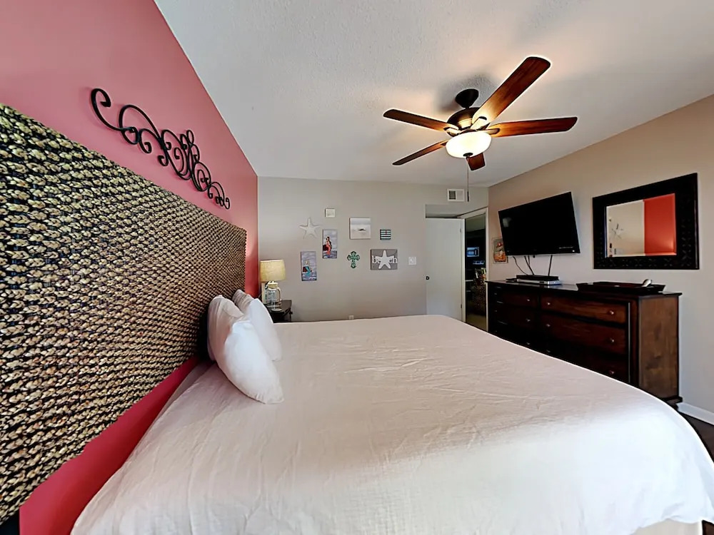 Seaside Beach & Racquet Club #2102