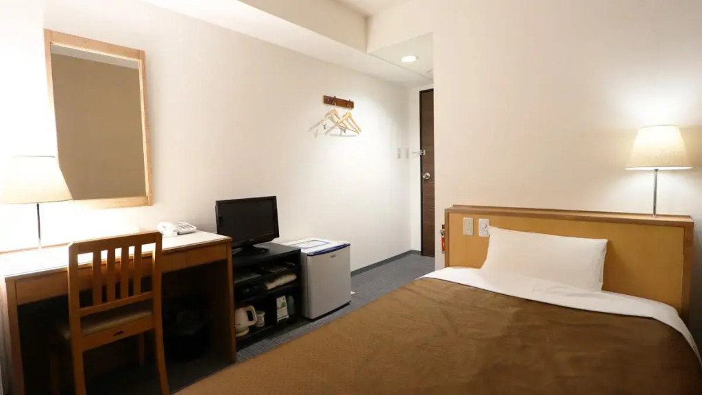 Business Hotel Sun Clock