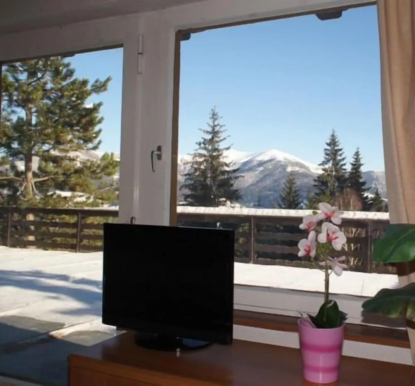 Blue Mountain Hotel