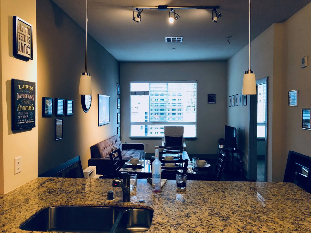 New Lyfe Finest Luxury Apartment