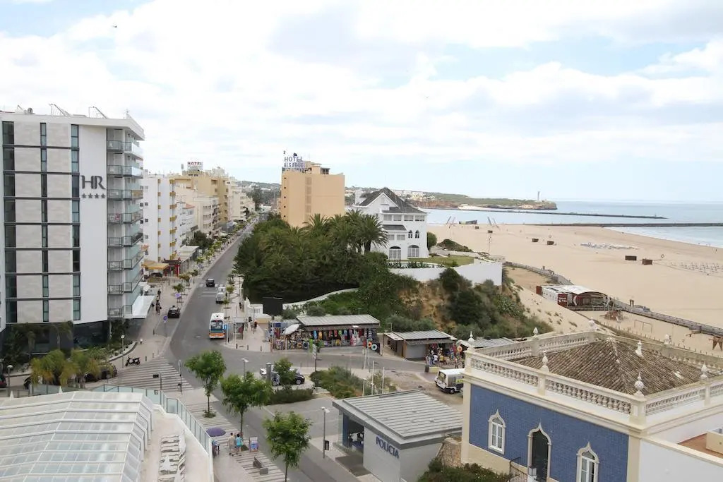 Apartamentos Lurena
