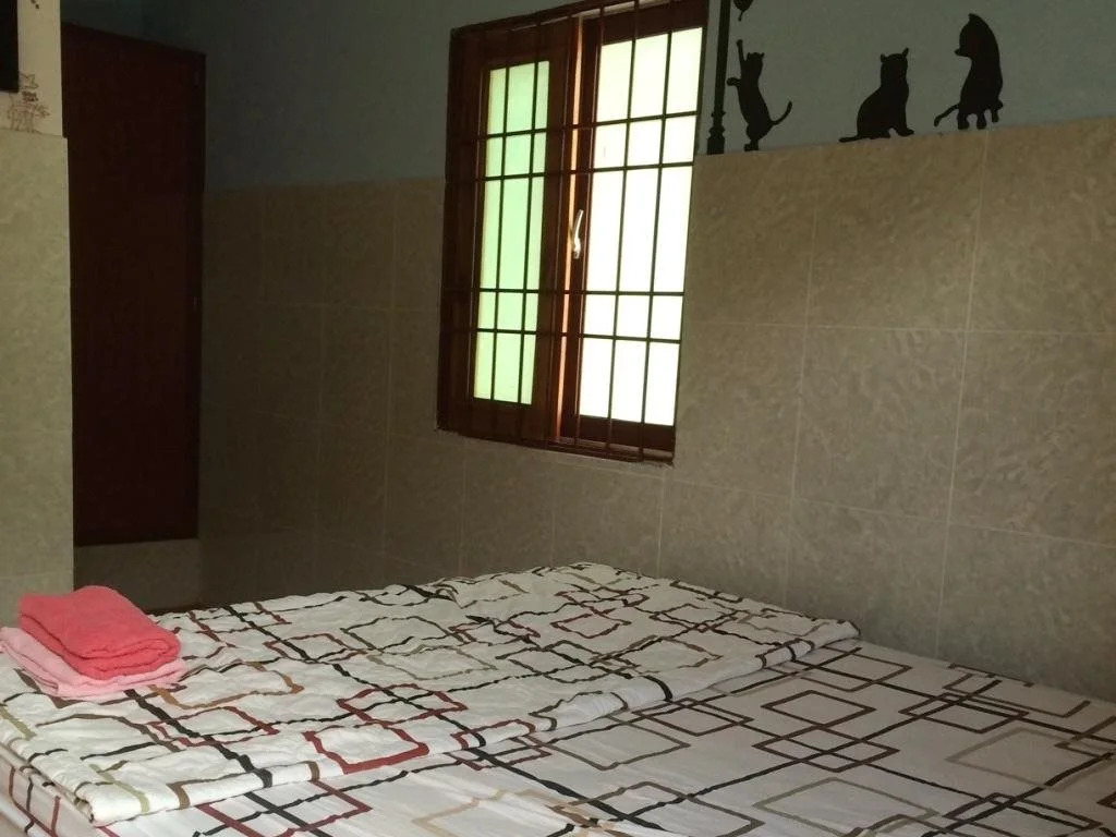 Hung Long Homestay