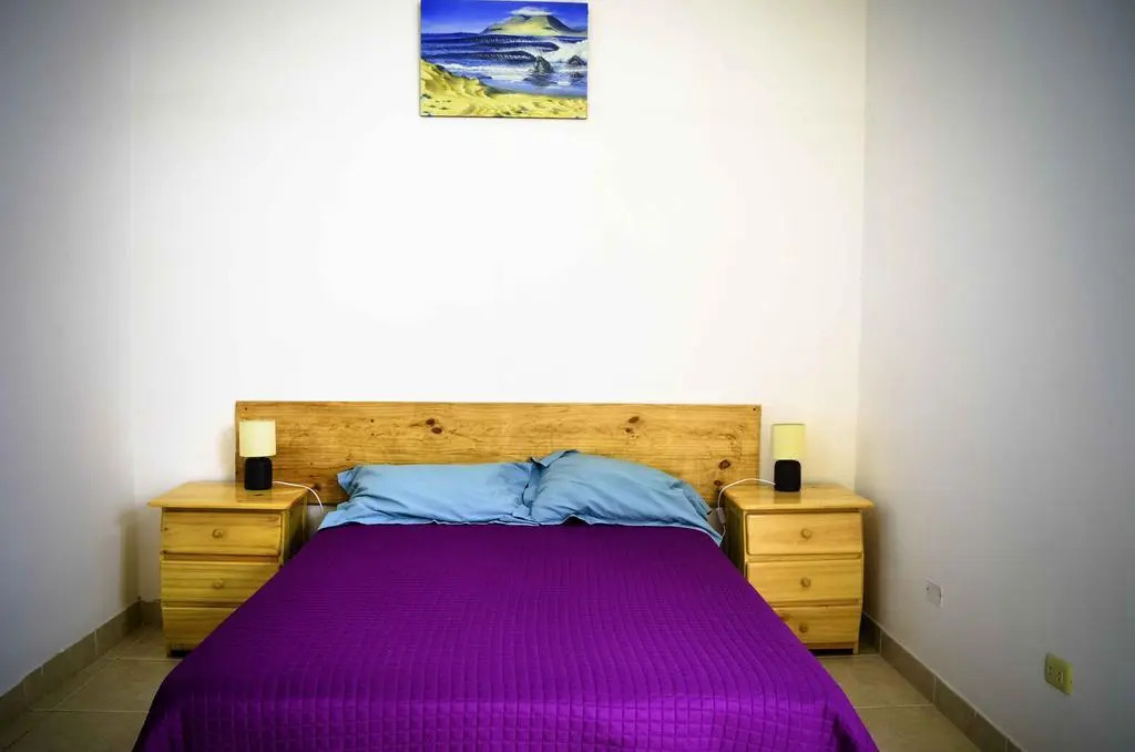 Da Hueif Surf Camp