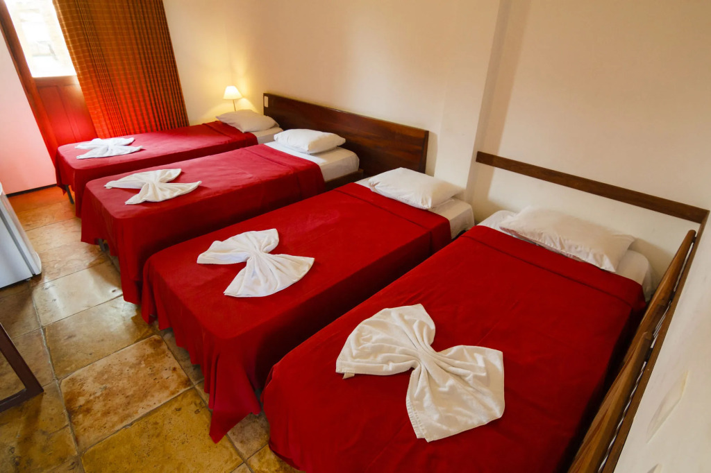 Porto Praia Hotel