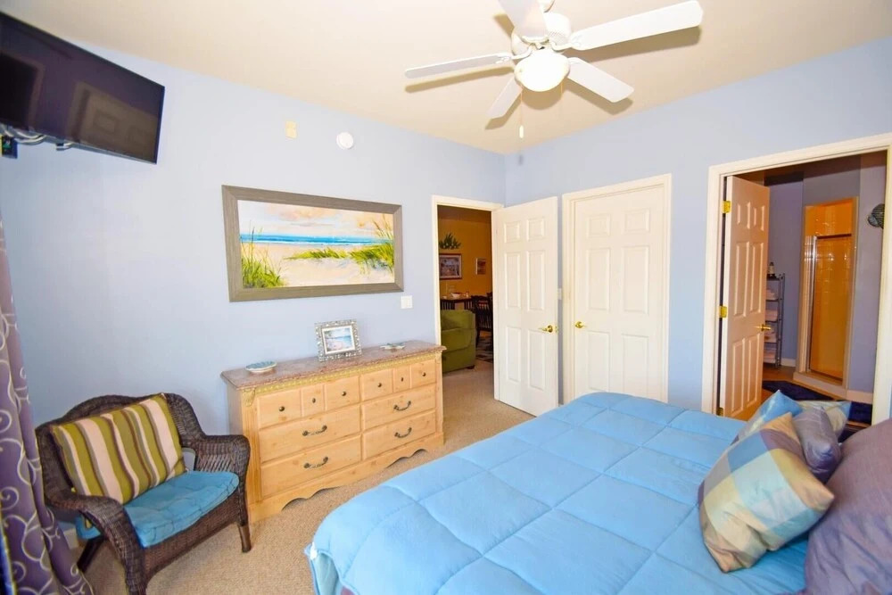 Sea Bright 205 3 Bedroom Condo by RedAwning