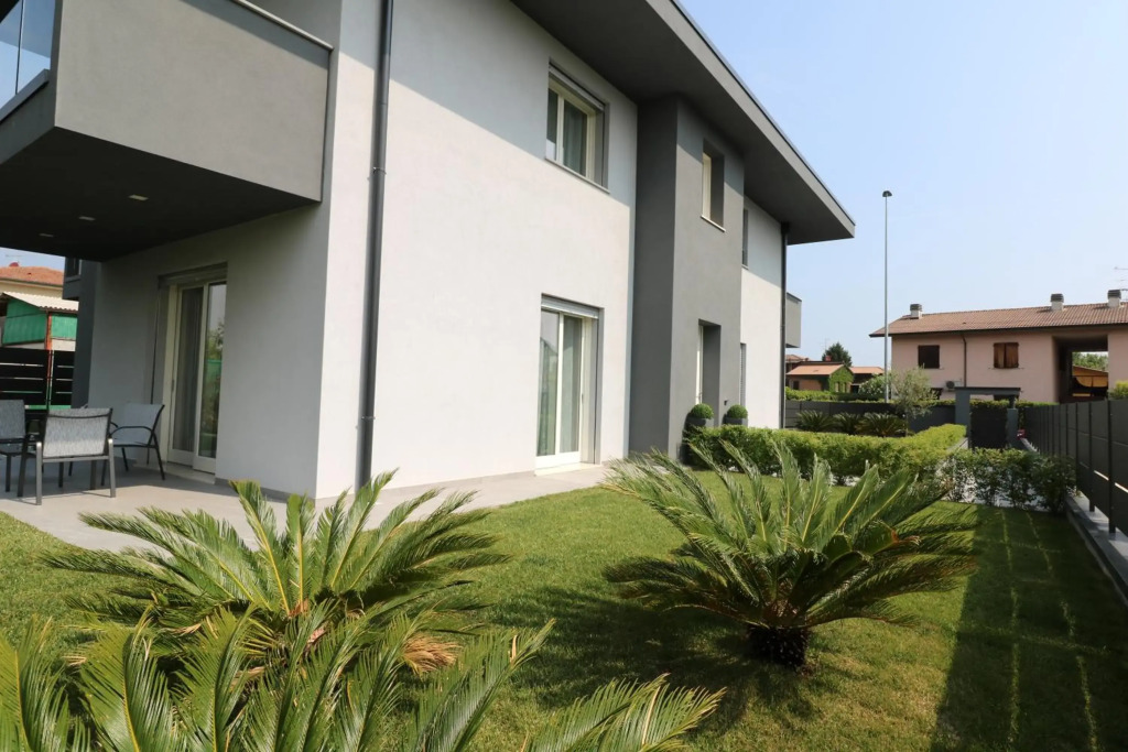 Marali Lake Apartments