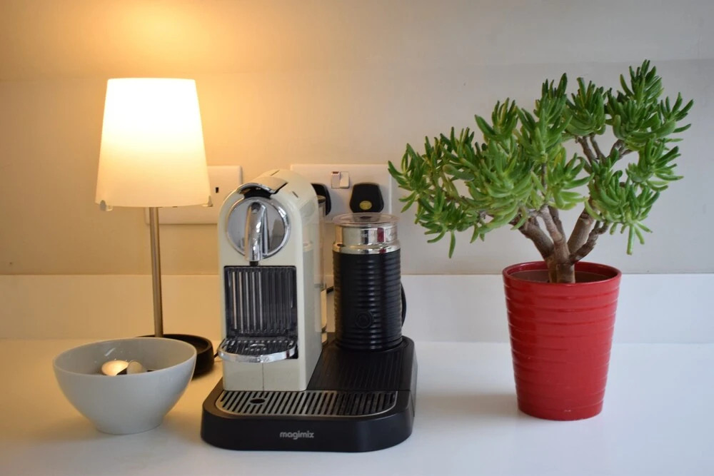 2 Bedroom Apartment In Hammersmith Grove