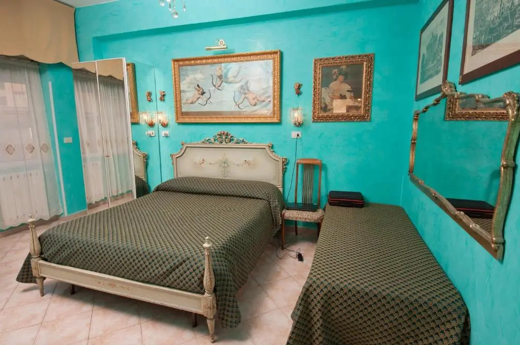 B&B Babri Simim Taj
