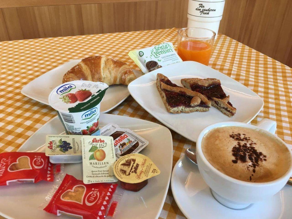 Hotel Vezzano