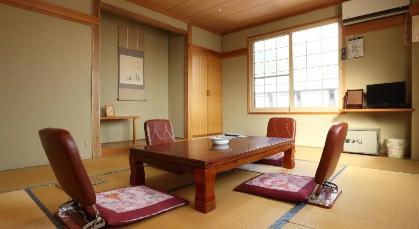 Restaurant And Minshuku Resort Inn Chiharu
