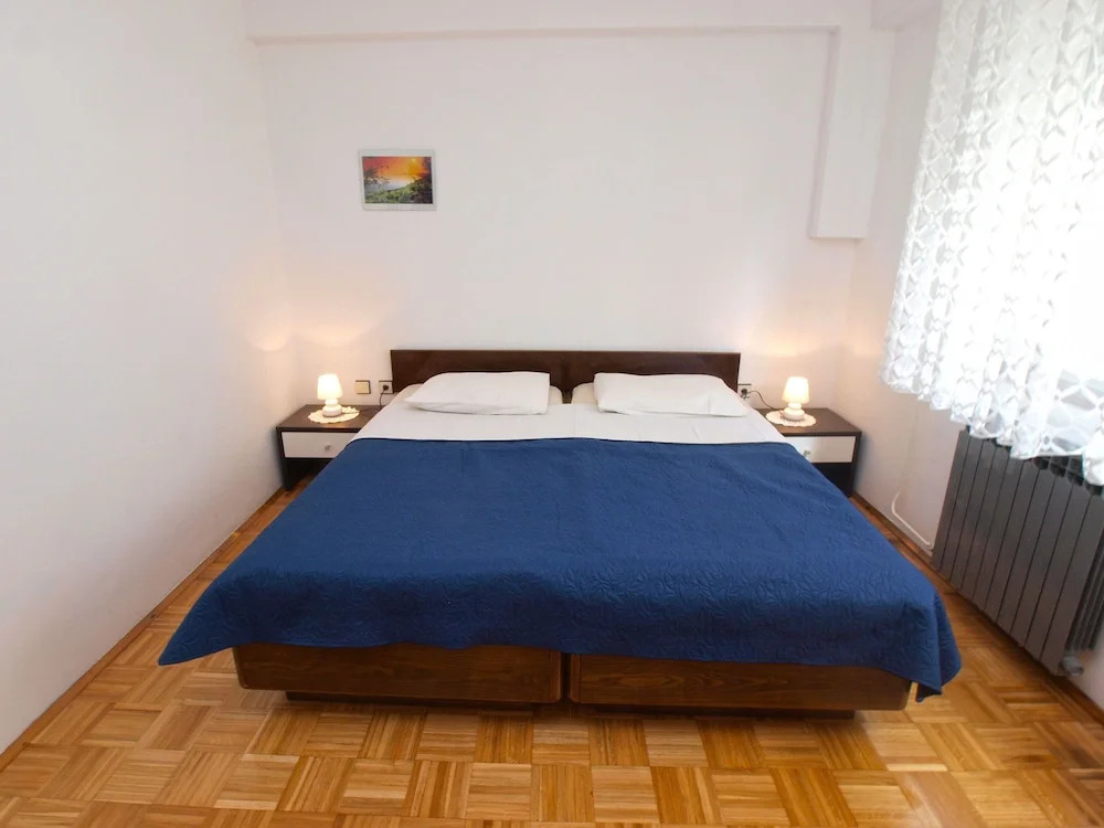 Apartment Brajdine 405