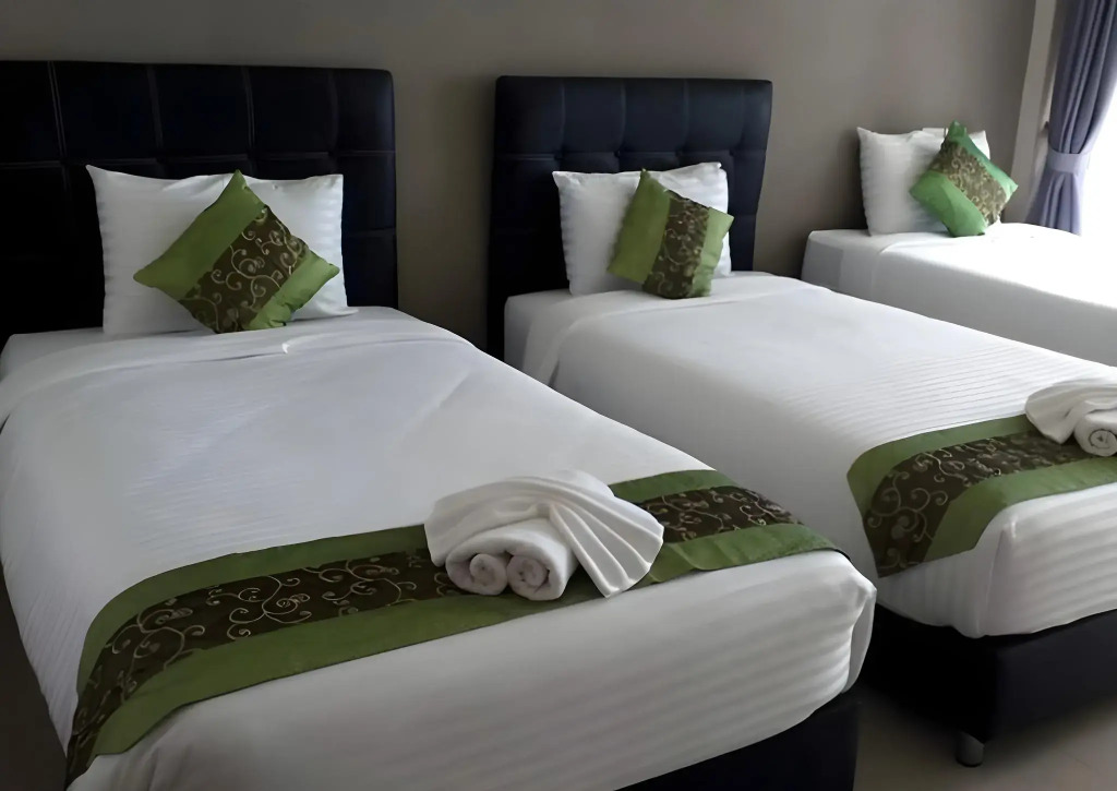 Greenseaviewresort Bangsaphan