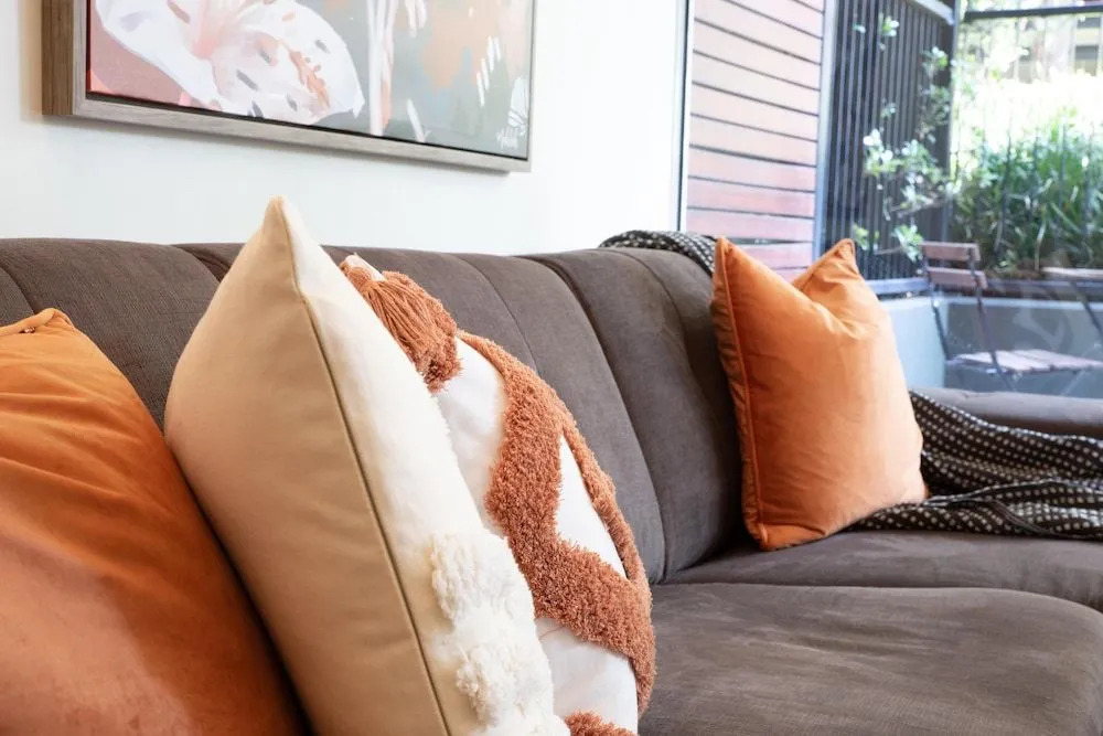 Stylish port Melbourne Pad - Rejuvenate