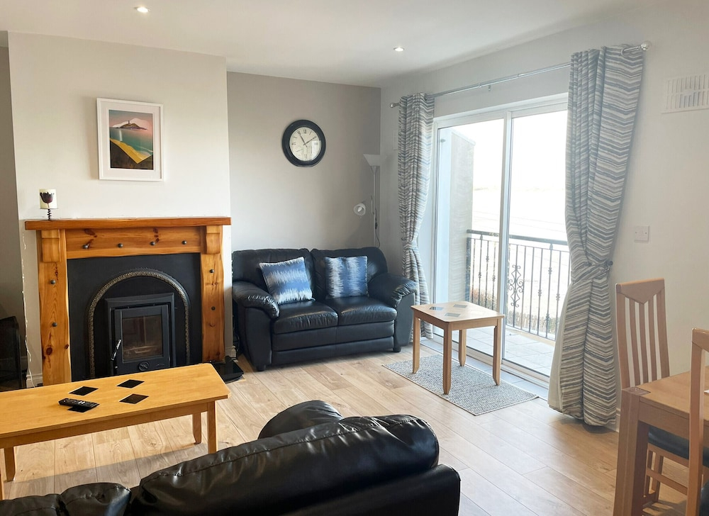 Ballycotton Holiday Apartment No 6