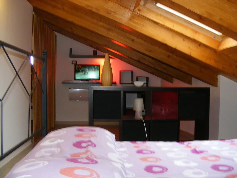 Detached Villa 20m From the sea for Stays and spa Treatments Near Taormina