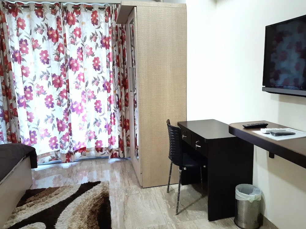 Arista Service Apartments Kalanagar