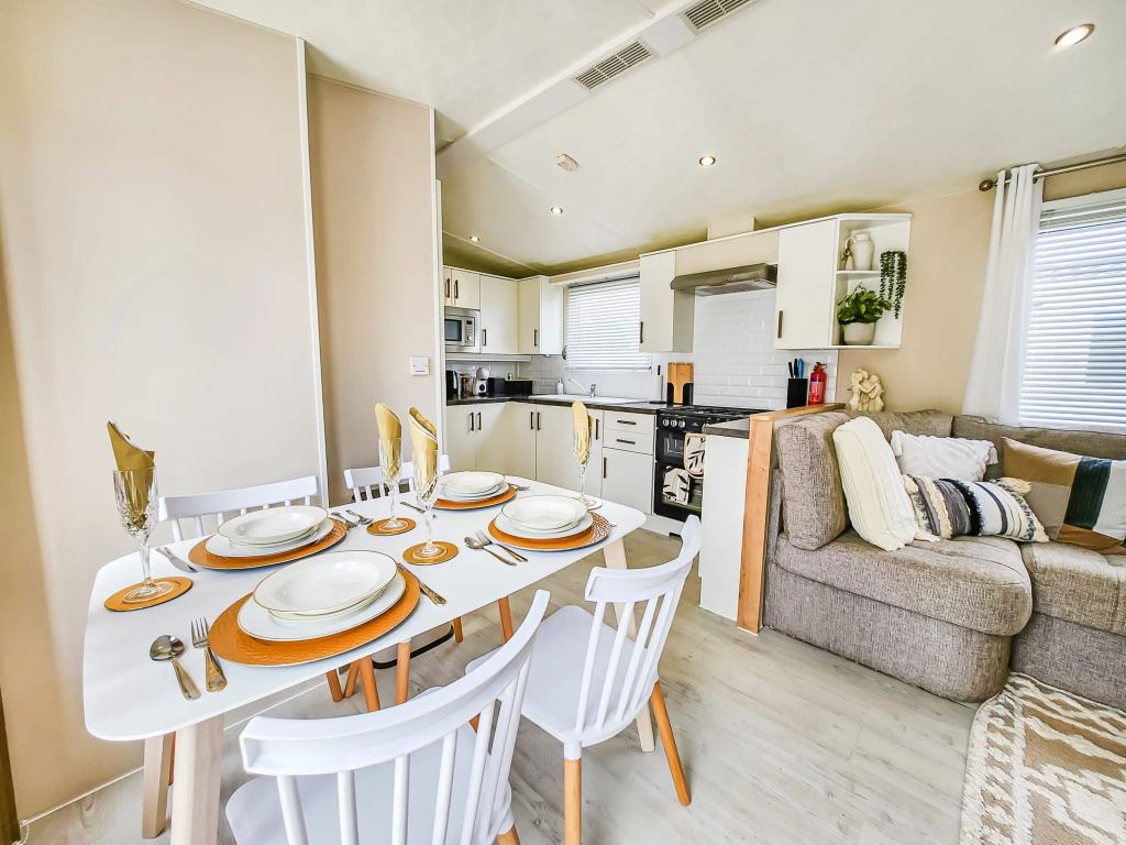 Escape to Paradise at Pevensey Bay Holiday Park