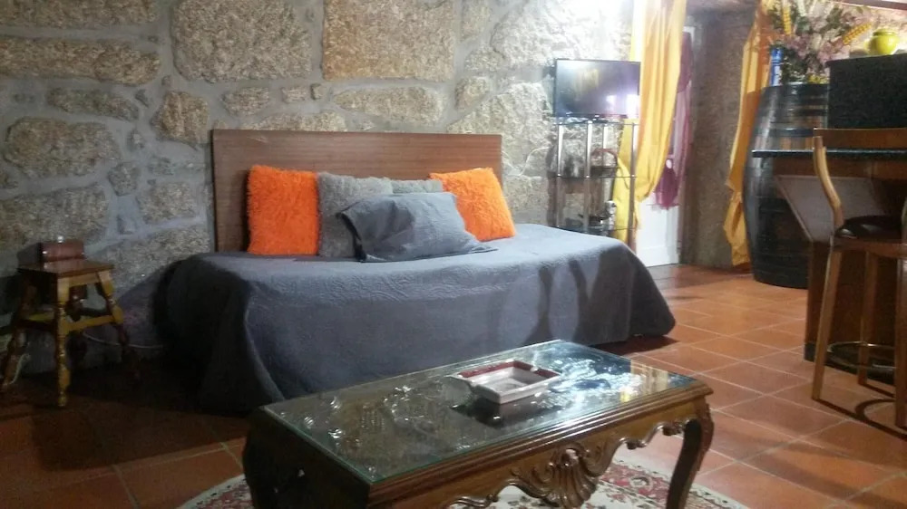 House With 2 Bedrooms in Paços de Ferreira, With Wonderful City View a