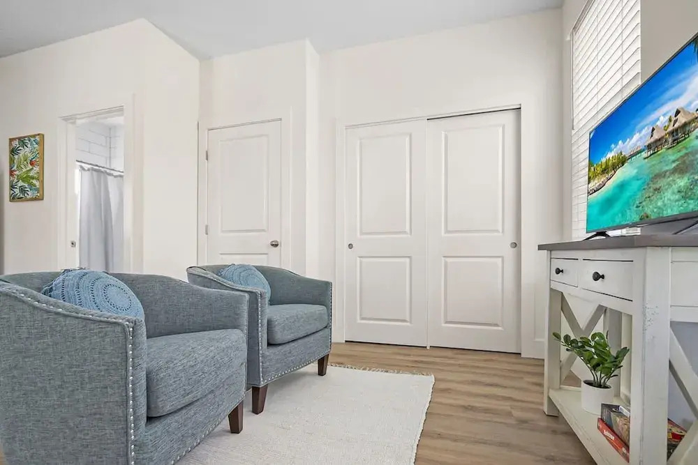 Downtown St Augustine Apt Smart TV Pack N Play