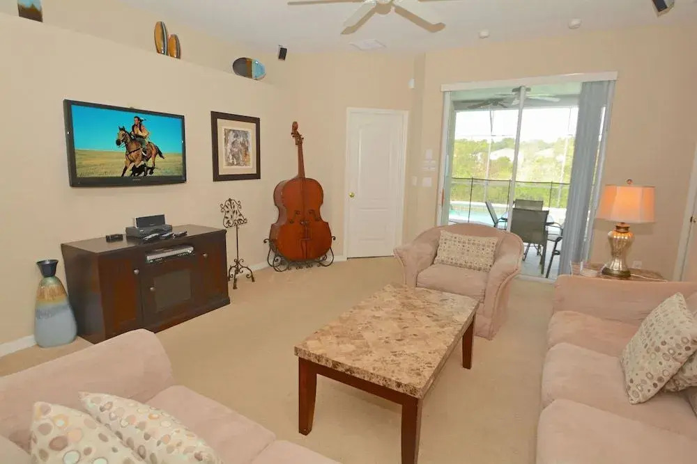 919DP Dorset Manor 4 Br home by RedAwning