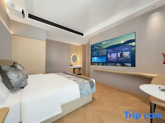 Kunming Greenman Hotel (Guangfu Road Wujiaba Subway Station)