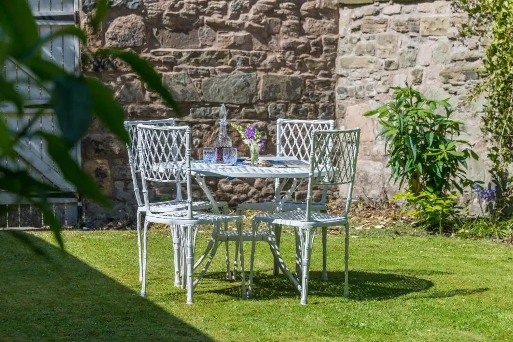ALTIDO Luxury Apart for 6 with Patio in City Centre