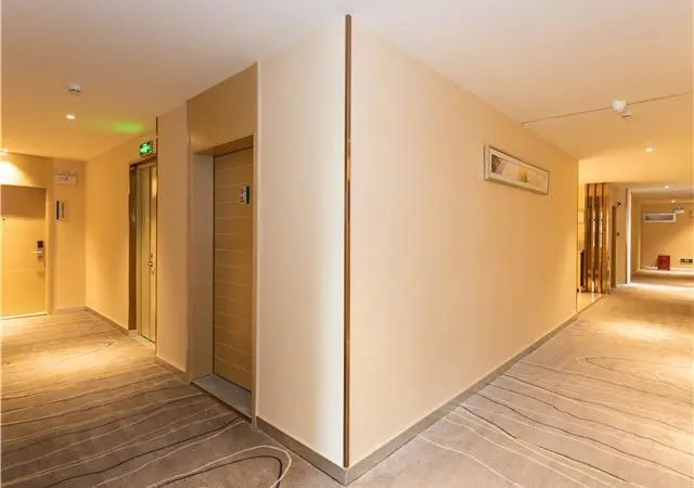 City Comfort Inn Maoming Xinyi Yudu Park
