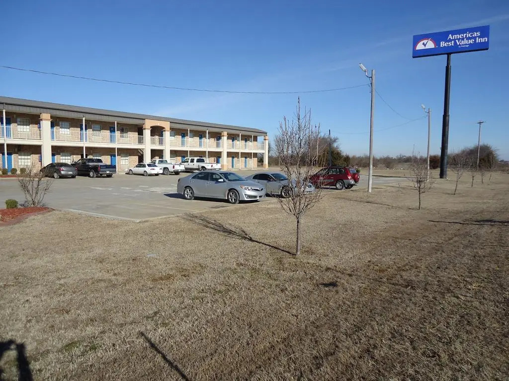 Walnut Inn - Checotah