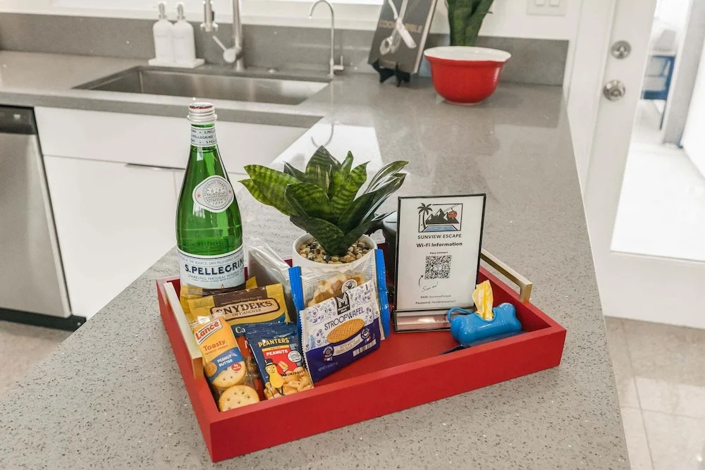 Sunview Escape, a Freshly Remodeled Retreat