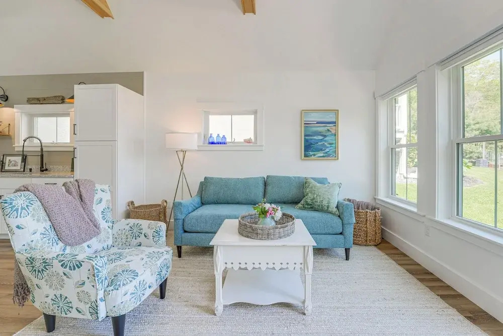 Oceanfront Studio w/ Private Dock in Harpswell!