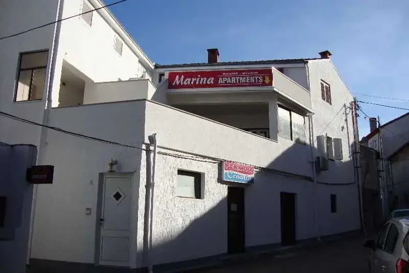 Apartments Marina