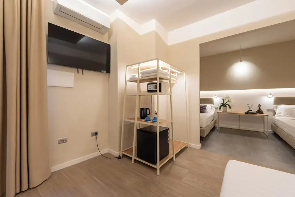 Six Luxury Rooms Pozzuoli